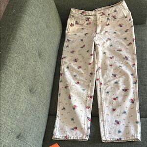 Wrangler Women's Cream Floral Straight Leg Jeans